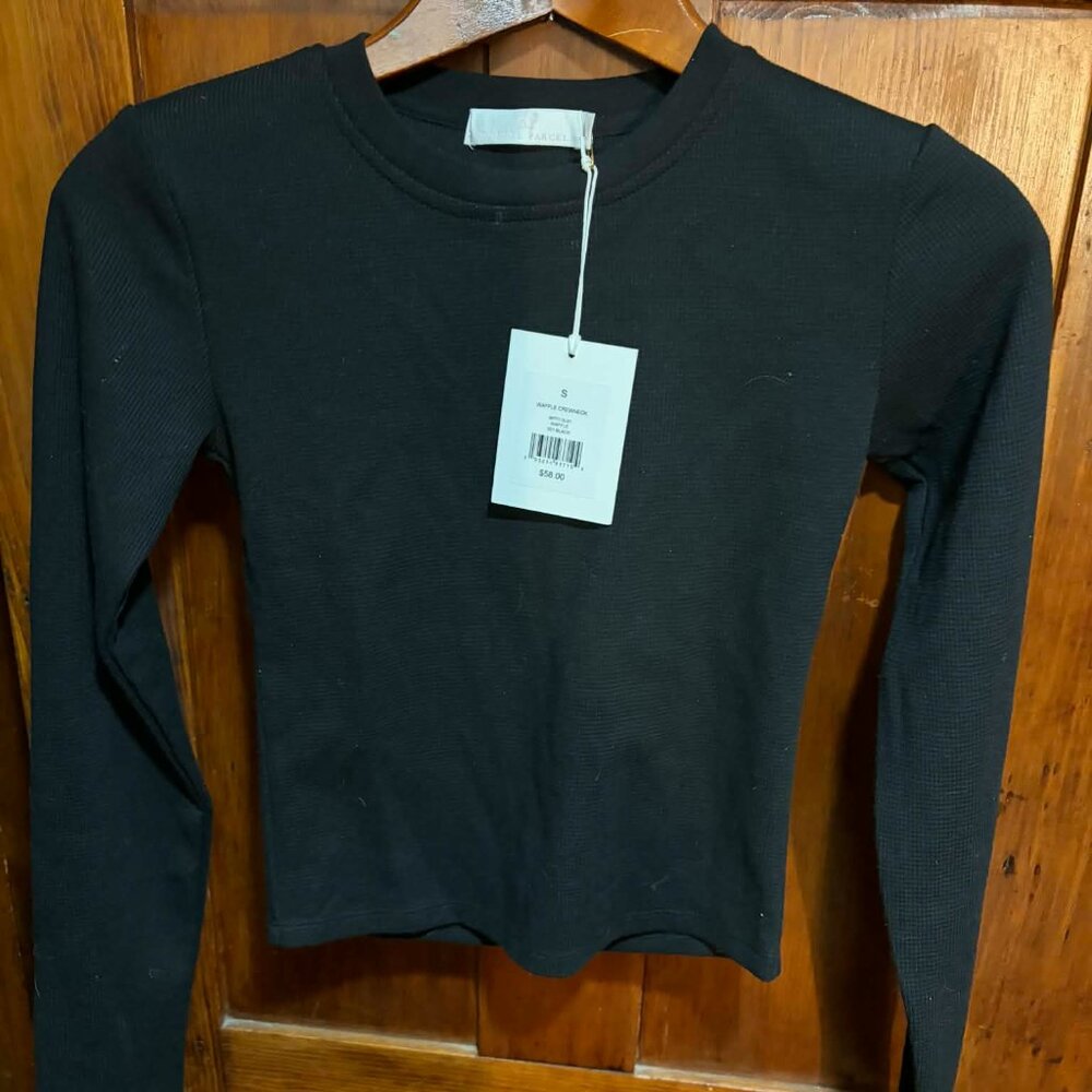 NWT Rachel Parcell Women’s Long Sleeve Waffle knit Crewneck Short Black top S